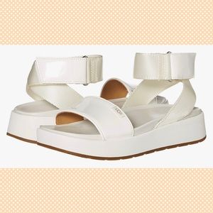 NWOB UGG Lenox Platform Sandal